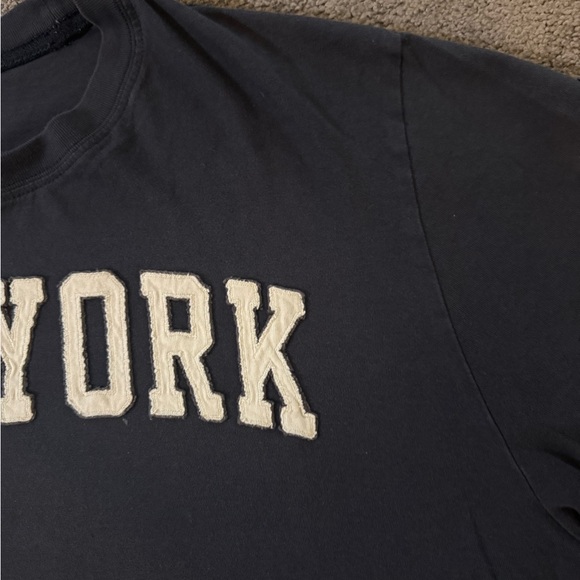 47 Brand New York Yankees Short Sleeve Tee size large - Picture 3 of 3